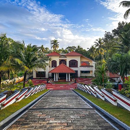 Parvathy Serenity In Varkala Attingal Bagian luar foto