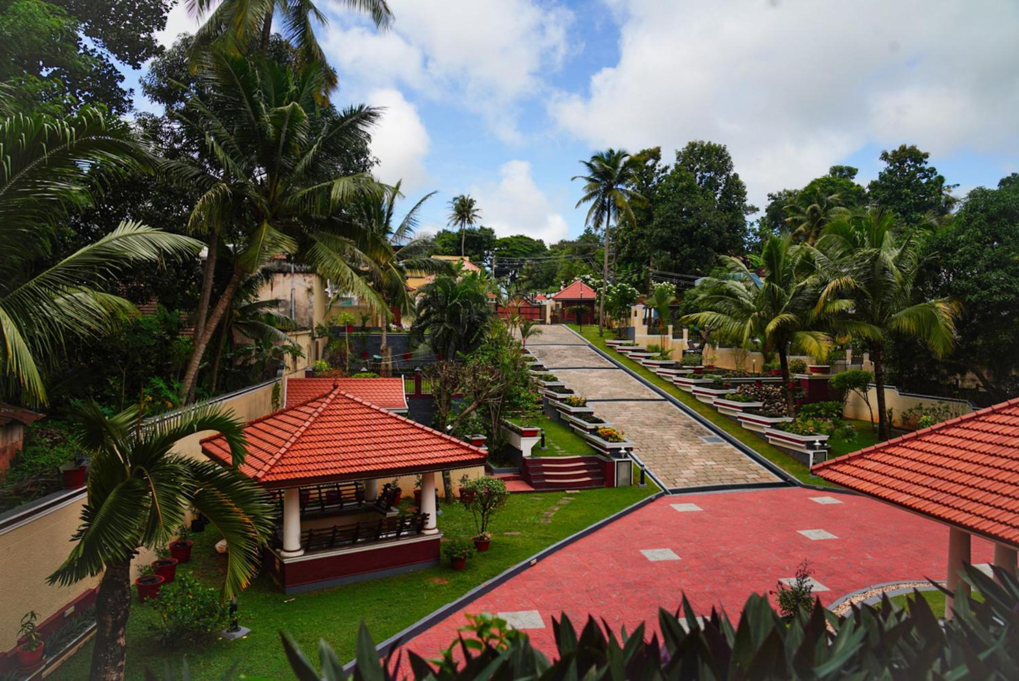 Parvathy Serenity In Varkala Attingal Bagian luar foto